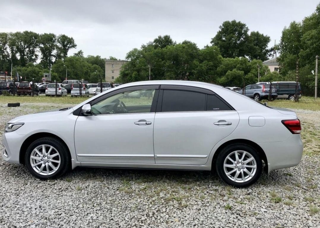 Toyota Premio 2016